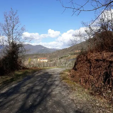 بيت للعطل In Cima Alla Costa